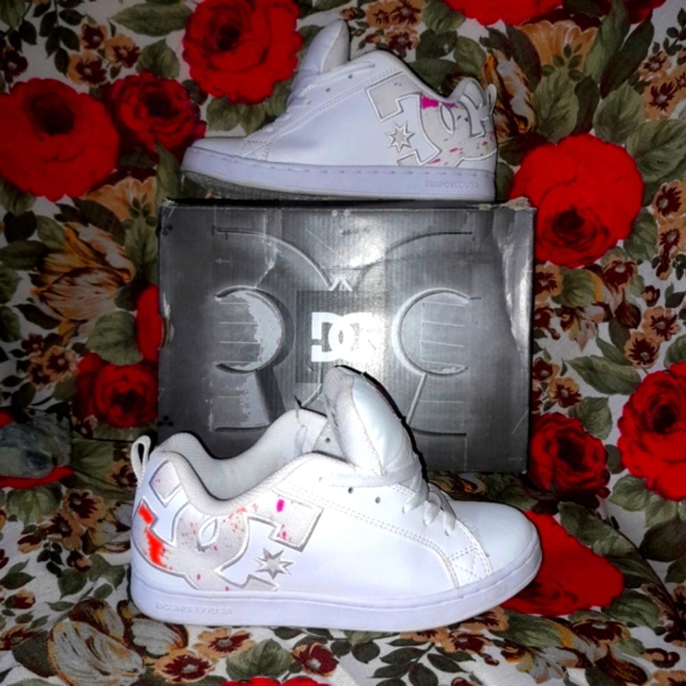 DC Women's Court Graffik Skate Shoes Size 7 HTF